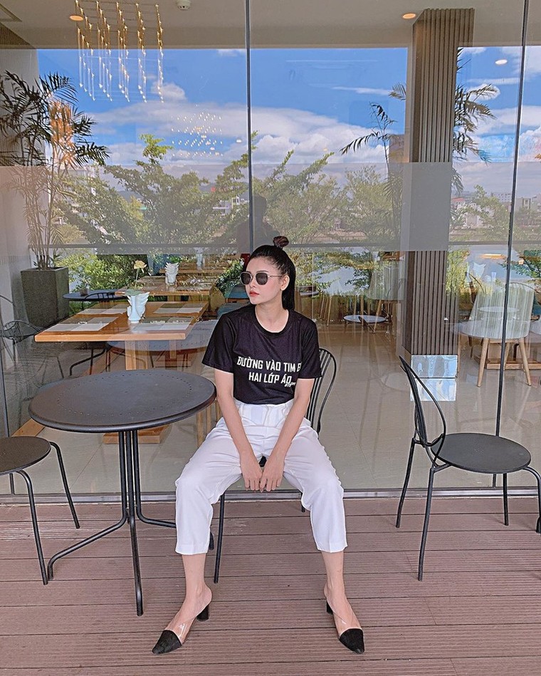 Trương Quỳnh Anh công khai 'đá xéo' chồng cũ rồi lại nói chẳng quan tâm ảnh 1