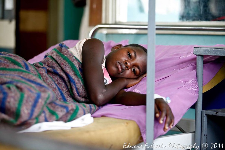 Những người da trắng đóng vai ‘chúa cứu thế’ ở châu Phi ảnh 4