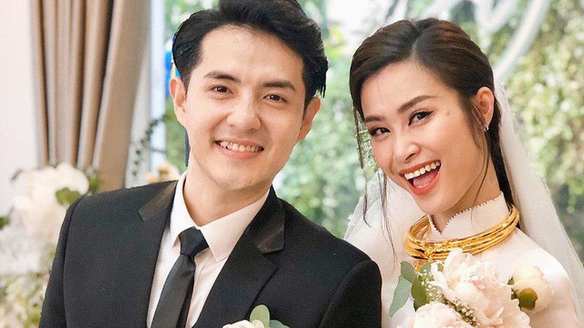 Ông Cao Thắng đến rước cô dâu Đông Nhi bằng xe sang ảnh 4