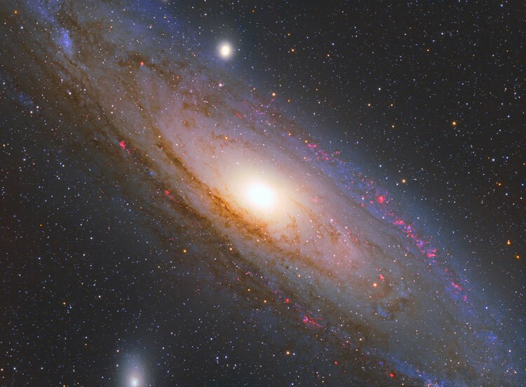 Hai chàng trai tự bỏ tiền tỷ xây đài quan sát thiên văn ảnh 1