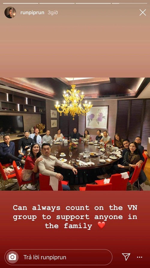 Phillip Nguyễn - Linh Rin tình tứ hơn cả vợ chồng Hà Tăng trong tiệc cuối năm ảnh 2