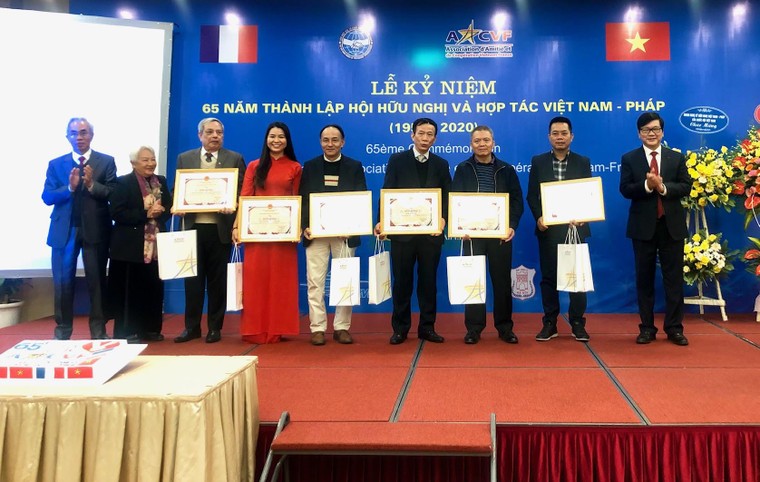 Hội Hữu nghị Việt - Pháp, 65 năm một chặng đường ảnh 5