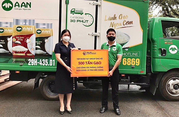 T&T Group ủng hộ 1.000 tấn gạo và 5 tỷ đồng tiếp sức cho Bắc Ninh, Bắc Giang chống dịch ảnh 3