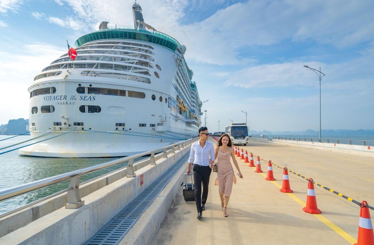 TS. Võ Trí Thành: Từ “nâu” sang “xanh”, Quảng Ninh thành công bởi cách làm táo bạo ảnh 3