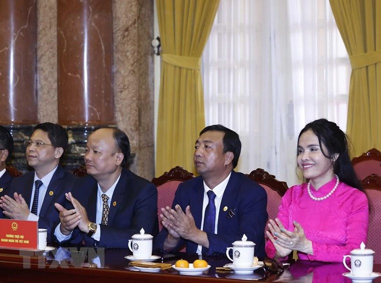 Chủ tịch nước gặp mặt các doanh nhân trẻ Việt Nam tiêu biểu năm 2022 ảnh 7