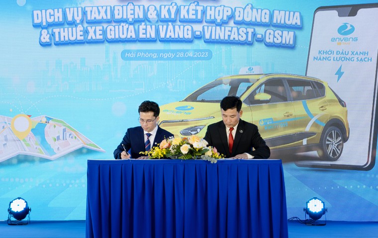 Én Vàng mua và thuê 150 xe ô tô điện Vinfast, ra mắt dịch vụ taxi điện đầu tiên tại Hải Phòng ảnh 1