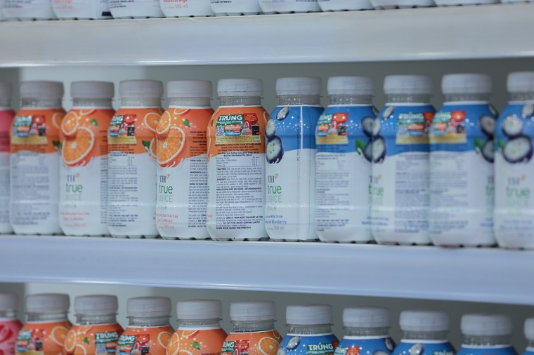 Trúng quà tặng ‘đỉnh’ khi bóc nhãn chai đồ uống hoàn toàn từ thiên nhiên ảnh 2