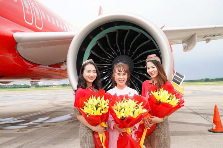 Liên tục nhận tàu bay mới, Vietjet đón tàu bay thứ 101 ảnh 3