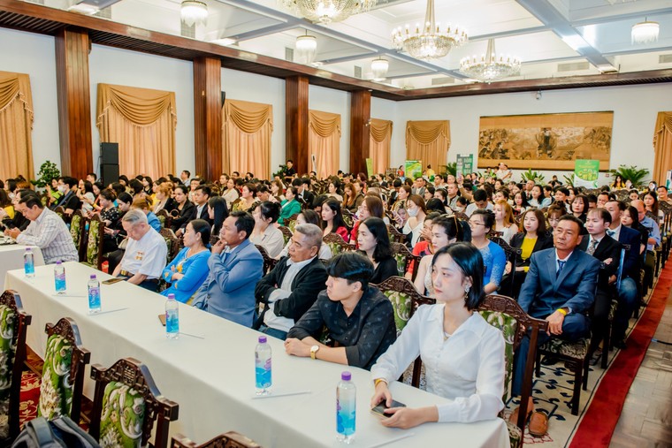 Biểu dương các tổ chức, cá nhân điển hình trong ngành làm đẹp Việt Nam ảnh 4