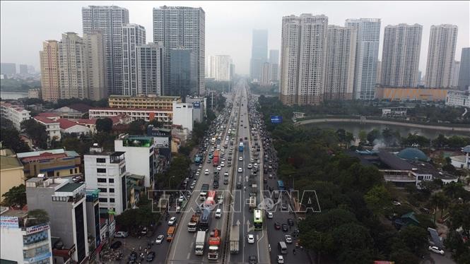 Lưu lượng giao thông tăng cao trên tuyến đường vành đai 3 Hà Nội ảnh 1