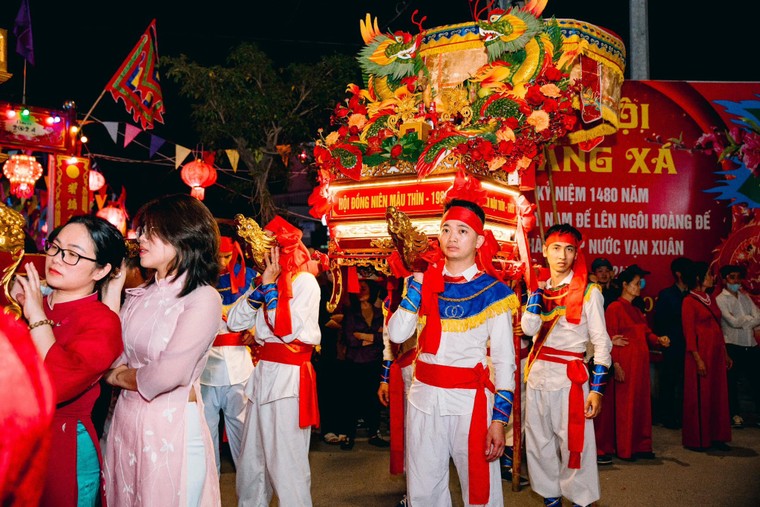 Yêu quê hương trong từng nghi thức tế lễ, rước kiệu ảnh 1