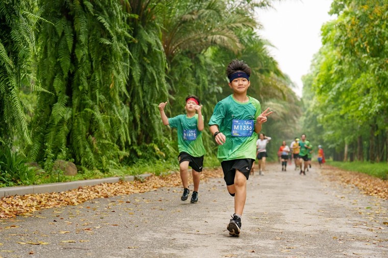 Dàn elite và gần 4000 vận động viên đổ bộ Ecopark Marathon 2024 ảnh 4