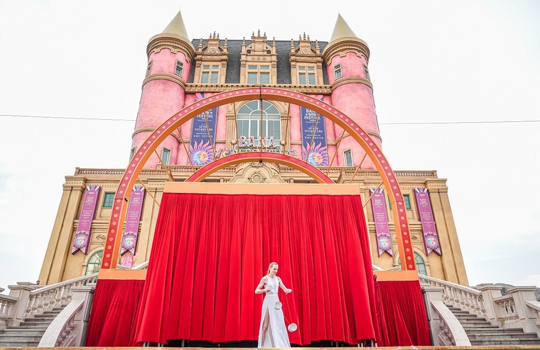 “David Copperfield” - Maestro Voronin sẽ góp mặt trong show diễn đình đám tại Bà Nà dịp hè ảnh 3