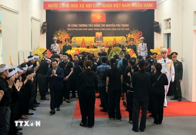 TRỰC TIẾP: Lễ truy điệu và an táng Tổng Bí thư Nguyễn Phú Trọng ảnh 142