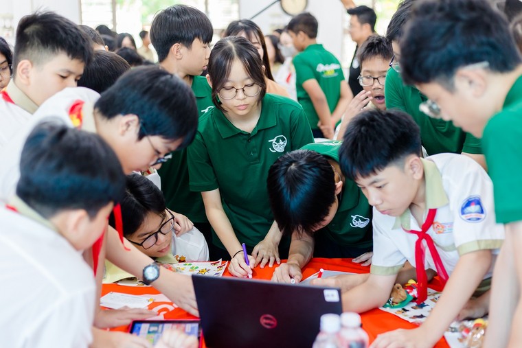 iSMART đồng hành cùng học sinh Việt Nam - Singapore giao lưu văn hóa và học thuật ảnh 3