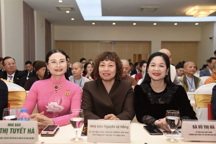 “Xuân ấm áp, Tết sẻ chia”: 8 năm sát cánh bên người nghèo ảnh 2