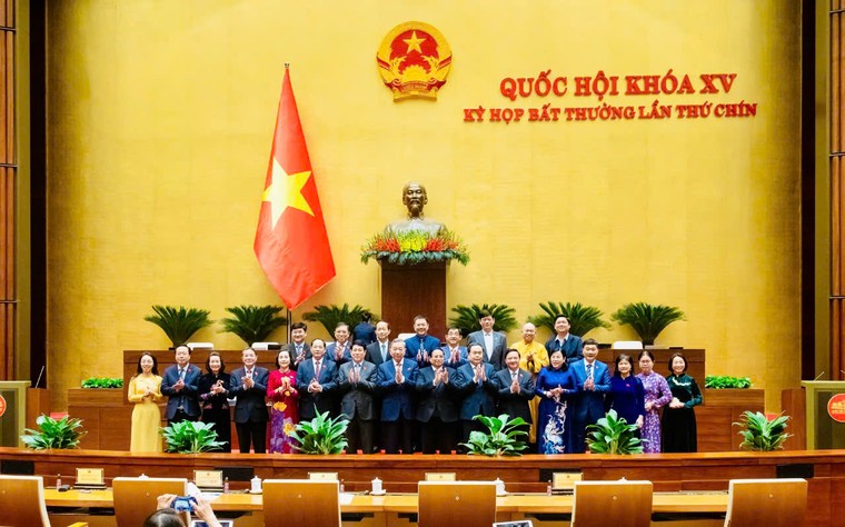 Phê chuẩn danh sách Phó Chủ nhiệm Ủy ban Công tác đại biểu của Quốc hội khóa XV ảnh 3