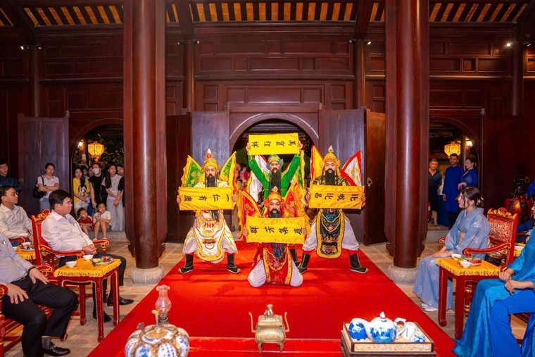 Ngự trà Hoàng cung ảnh 4