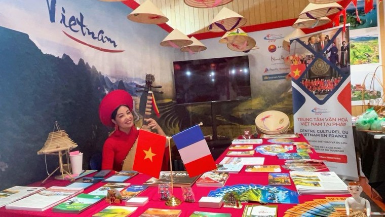 Việt Nam - Nhịp cầu văn hóa và sáng tạo tại Hội chợ quốc tế Paris 2025 ảnh 3