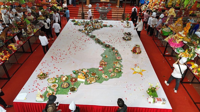 180 mâm lễ lớn nhất Việt Nam dâng lên ngài Lang Liêu ảnh 1