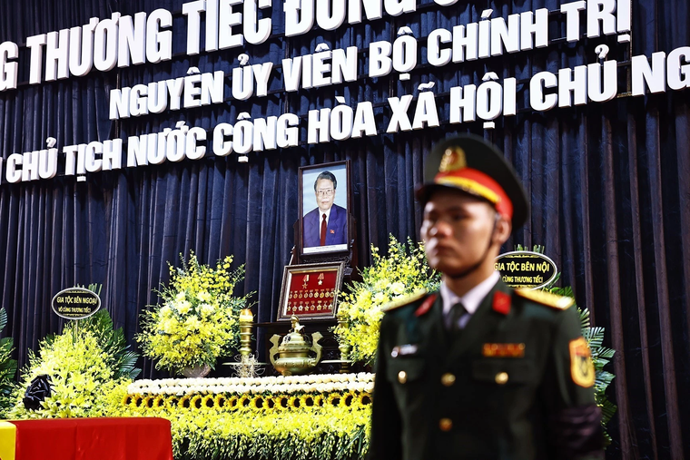 Lễ Quốc tang nguyên Chủ tịch nước Trần Đức Lương ảnh 3