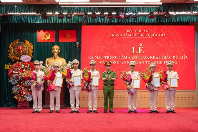 Từng bước hiện thực hóa mục tiêu làm chủ công nghệ dữ liệu lõi tại Việt Nam ảnh 2