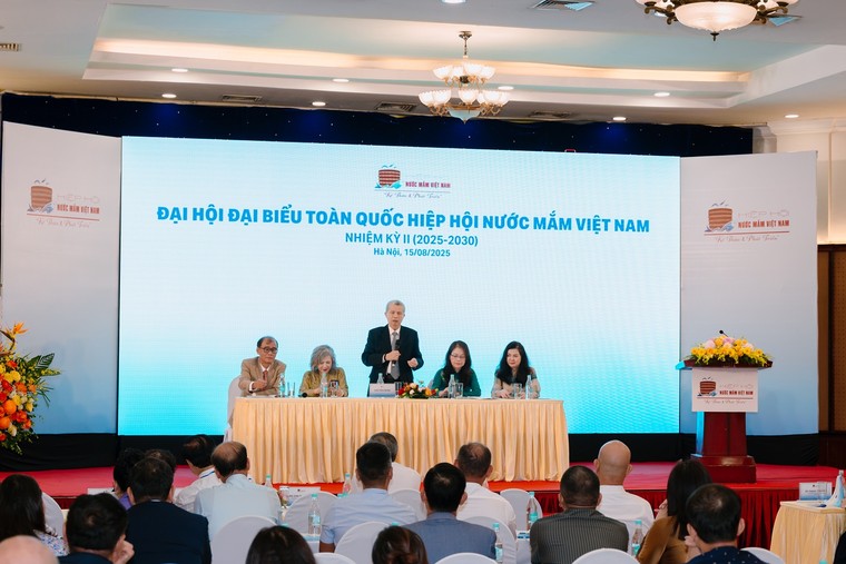 Chủ tịch VAFS nói về cơ hội và thách thức của nước mắm Việt trong “mỏ vàng” 18,5 tỷ USD ảnh 1