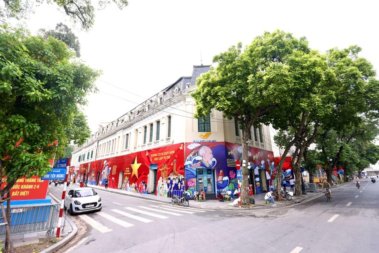 Ra mắt bộ ấn phẩm và infographic “Hải trình rực rỡ”, từ dấu mốc lịch sử đến niềm tự hào 2/9 ảnh 3