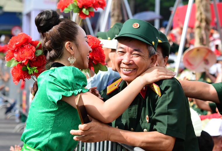 Hàng triệu trái tim hòa cùng nhịp đập tự hào Việt Nam ảnh 27