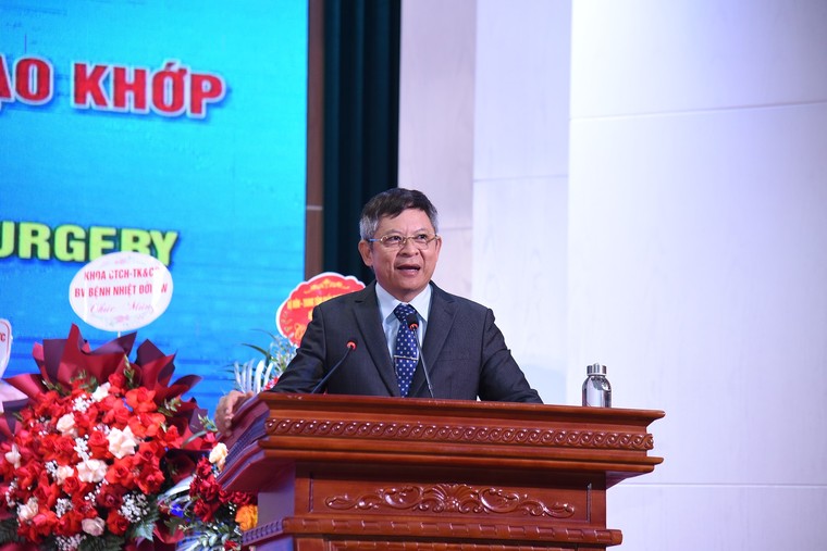 Việt Nam đang chứng kiến bước tiến mạnh mẽ trong lĩnh vực nội soi, thay khớp ảnh 6