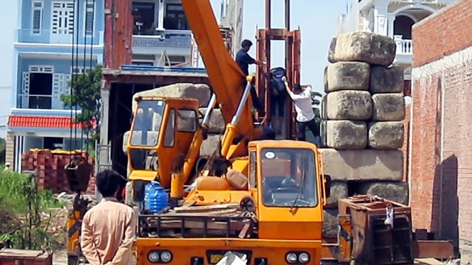 Công nhân chết thảm bởi máy ép cọc ảnh 1