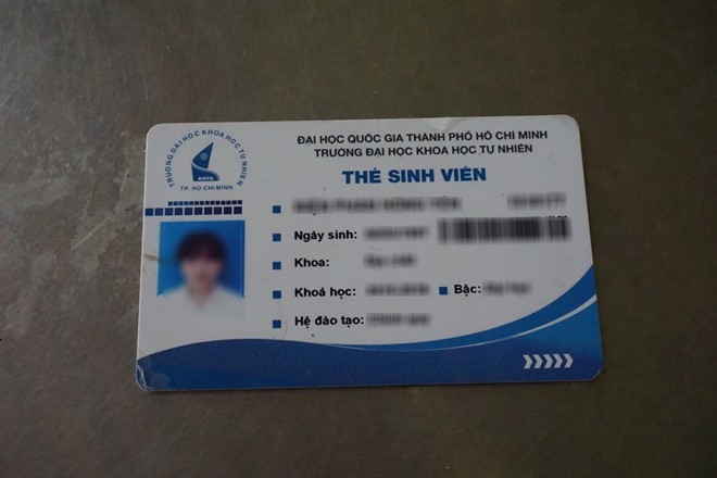 Chàng trai chuyên đi nhặt của rơi trên xe buýt ảnh 1