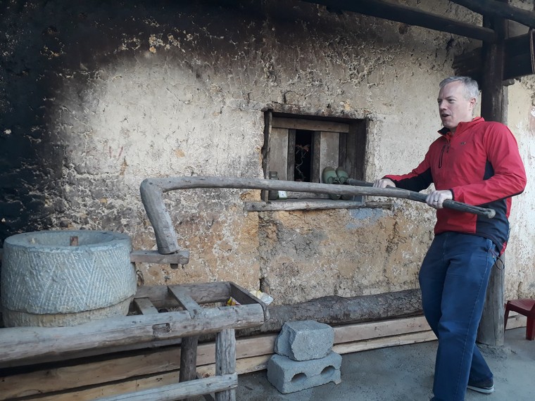 Đại sứ Hoa Kỳ thăm và làm việc tại Hà Giang ảnh 1