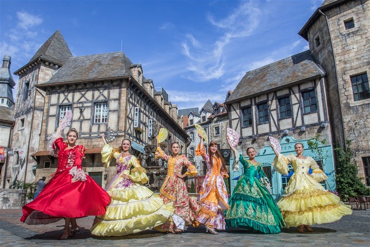 Một Bavaria trên đỉnh Bà Nà với lễ hội bia đặc sắc ảnh 5