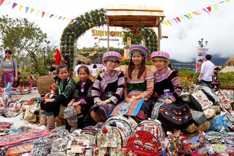 Du lịch Việt 10 năm đổi mới: Những vùng đất được đánh thức ảnh 14