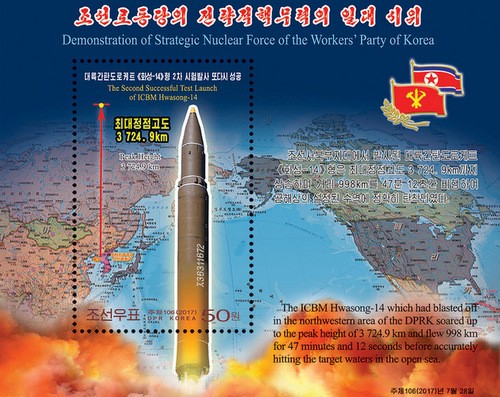 Triều Tiên phát hành tem mừng tên lửa đạn đạo xuyên lục địa ảnh 1