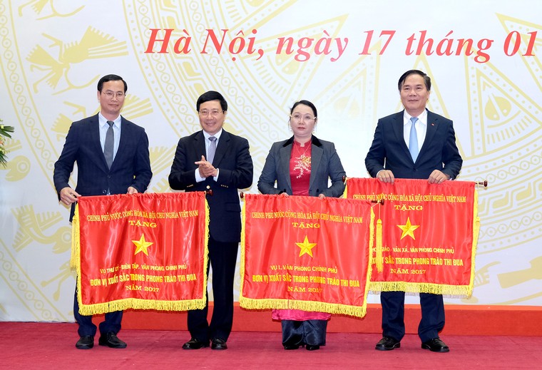 Thủ tướng: VPCP hãy lan tỏa phương châm hành động ‘10 chữ’ ảnh 3