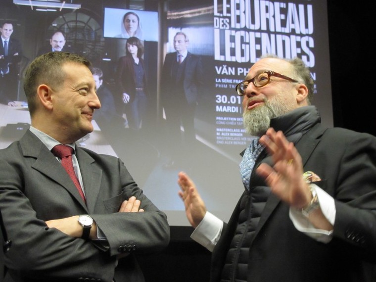 Xem phim về điệp viên Pháp làm kiểu Mỹ ảnh 1