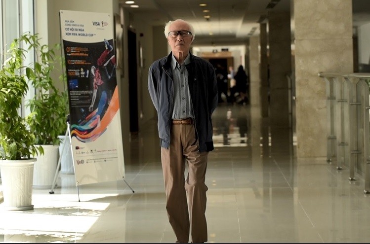 Ca ghép giác mạc đầu tiên tại Vinmec: Thắp lại ánh sáng sau hàng chục năm gần như chìm trong bóng tối ảnh 2