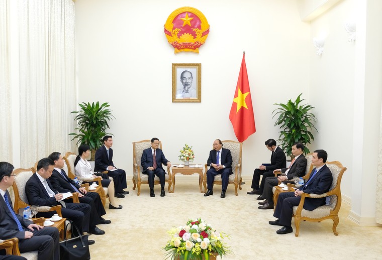 Thủ tướng tiếp Chủ tịch Khu tự trị dân tộc Choang Quảng Tây ảnh 1