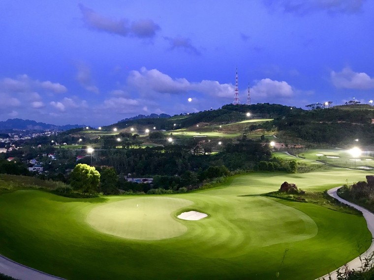 FLC Grand Hotel Halong: Condotel đẳng cấp trong sân golf đầu tiên tại Quảng Ninh ảnh 1