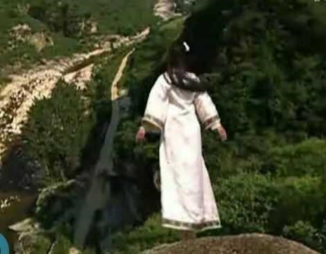 Những tình tiết vô lý thường xuất hiện trong phim cổ trang ảnh 4