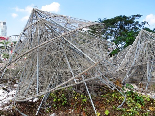 Hải Phòng dỡ bỏ hệ thống đèn nghệ thuật hơn 24 tỷ đồng ảnh 1