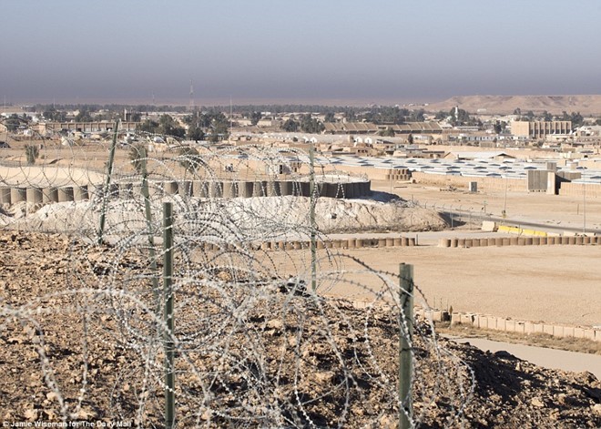 Lính bắn tỉa Anh kể chuyện diệt IS từ khoảng cách 1.400 m ảnh 1