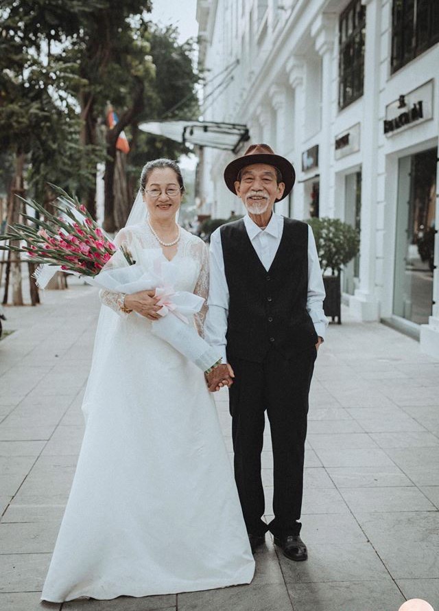 Ảnh cưới 50 năm gây chú ý của nghệ sĩ già Mai Ngọc Căn ảnh 6