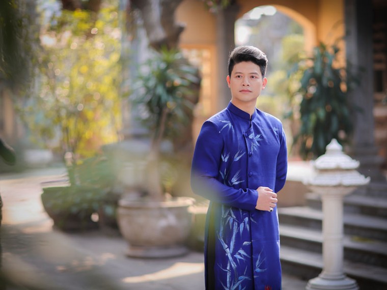 NSƯT Đàm Hàn Giang và ca sỹ Hà Thúy Anh gây sốt với bộ ảnh xuân ảnh 11