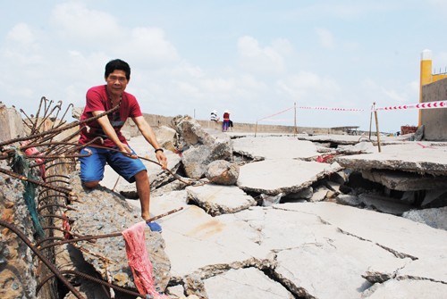 Sạt lở bủa vây người dân miền Tây ảnh 2