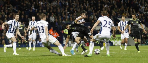 Chelsea lên ngôi vô địch Ngoại hạng Anh ảnh 1