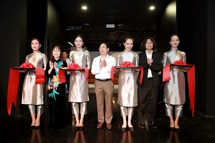 Ra mắt trung tâm nghệ thuật đương đại VCCA ảnh 2