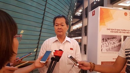 Hàng loạt tàu vỏ thép hư hỏng: Tài sản cả dòng tộc sao lại làm khổ dân ảnh 1